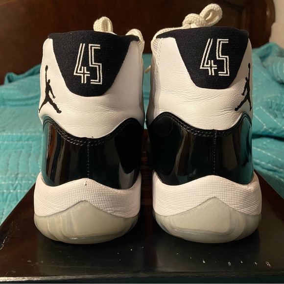 Jordan 11 concords main image 6